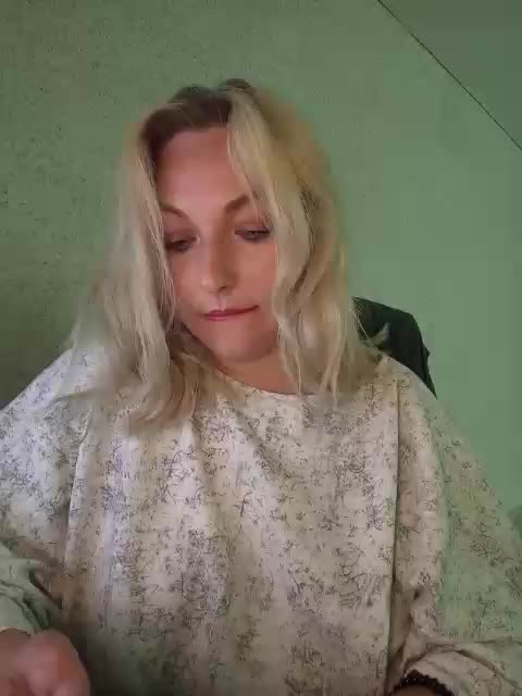 Tanysha-1 Adult Chat August 6, 2025