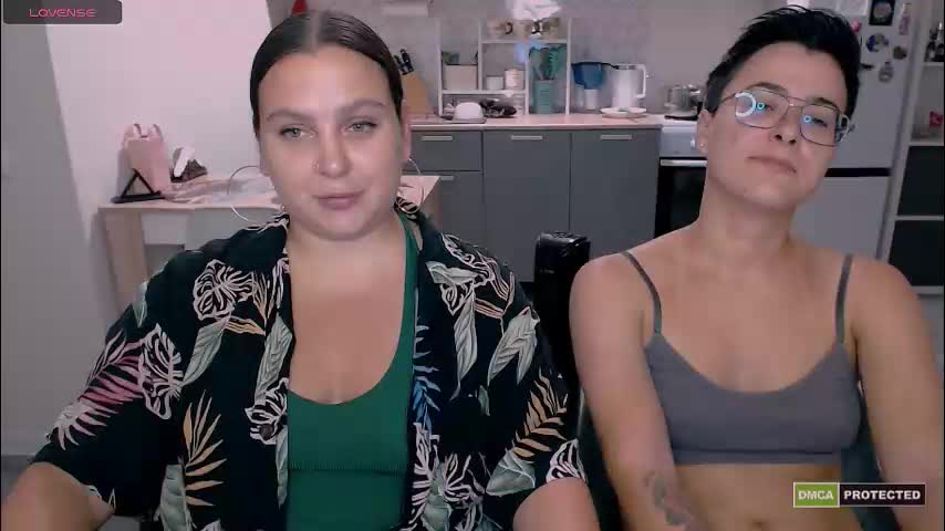 chloe_x_ Adult Chat August 6, 2025
