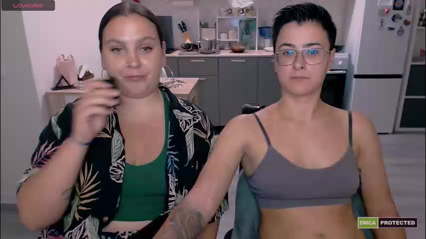 chloe_x_ Adult Chat August 6, 2025