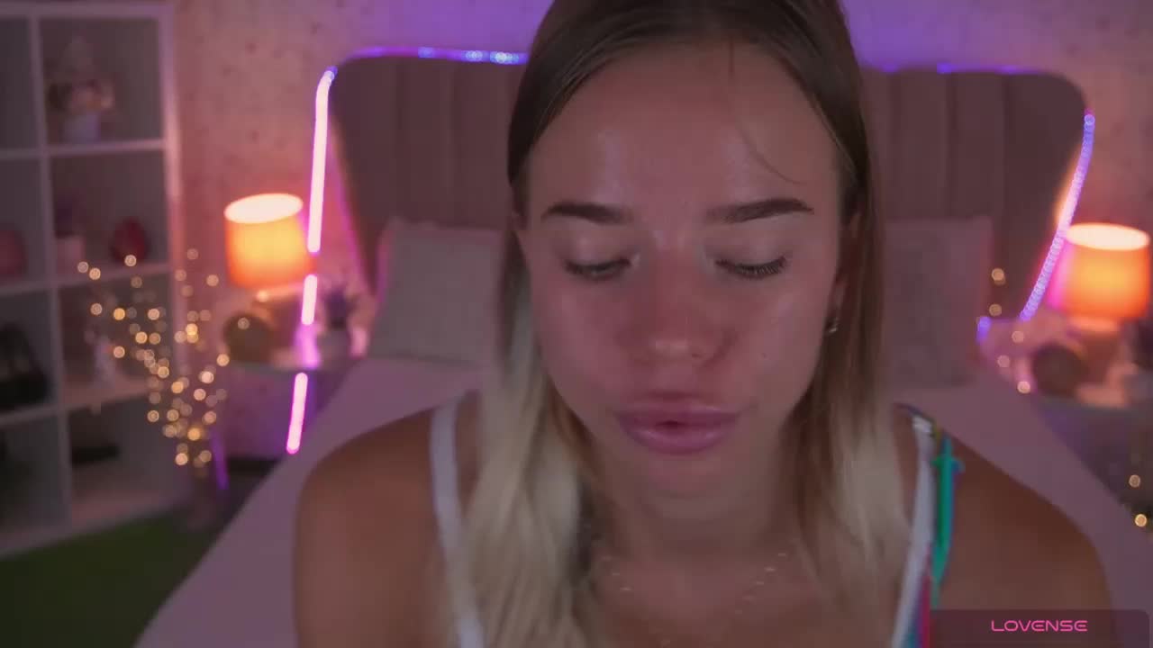 SexyIrinka Adult Chat August 6, 2025