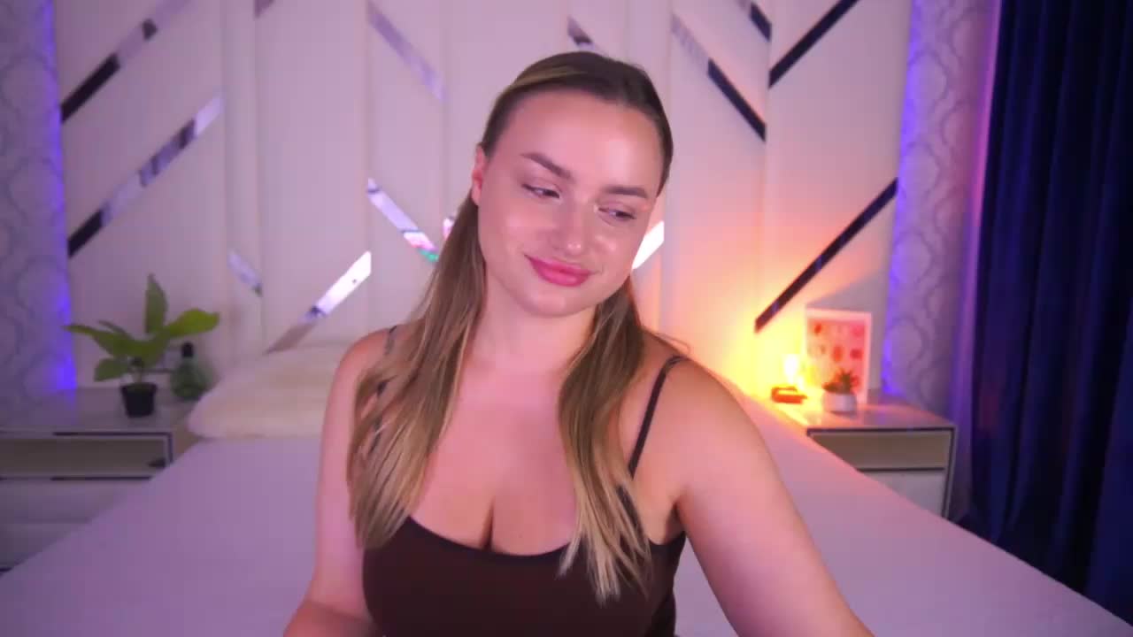 FloraGreys Adult Chat August 6, 2025