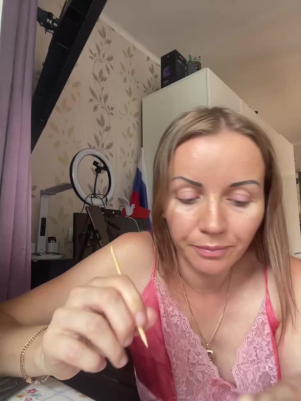 NeZabudka- Adult Chat August 6, 2025