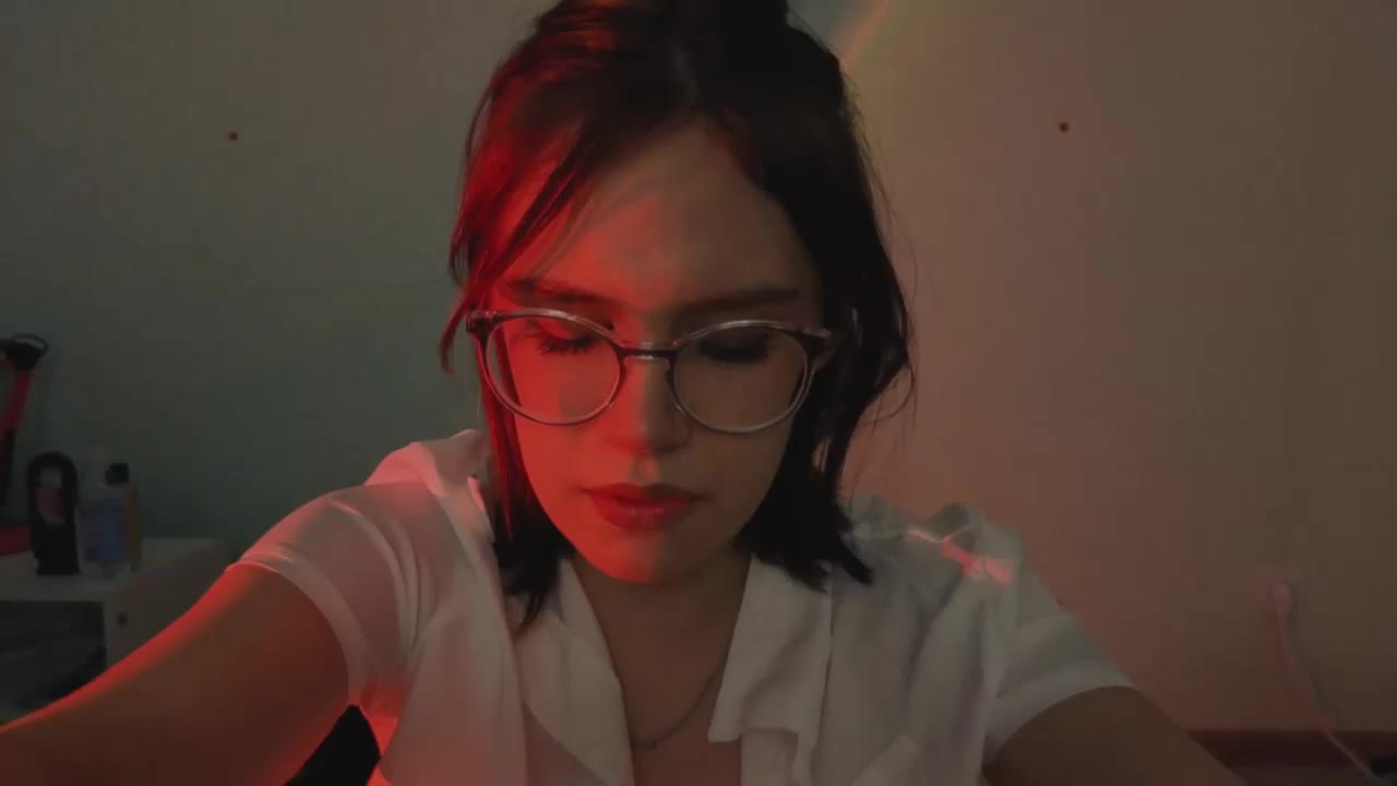 MiaLuw Adult Chat August 6, 2025