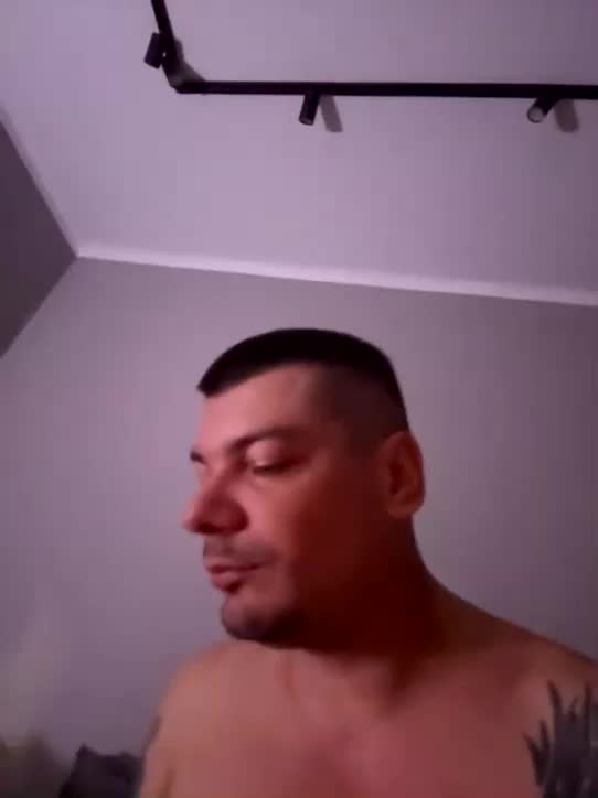 Light-cash Adult Chat August 6, 2025