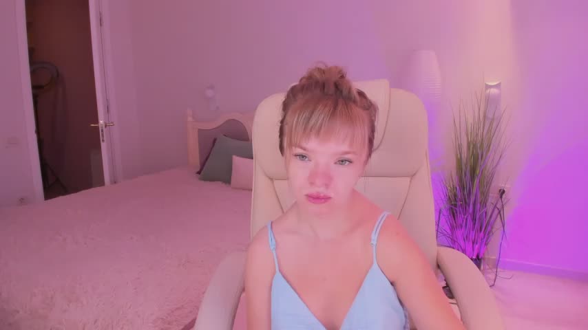 Eva_Rosec Adult Chat August 6, 2025