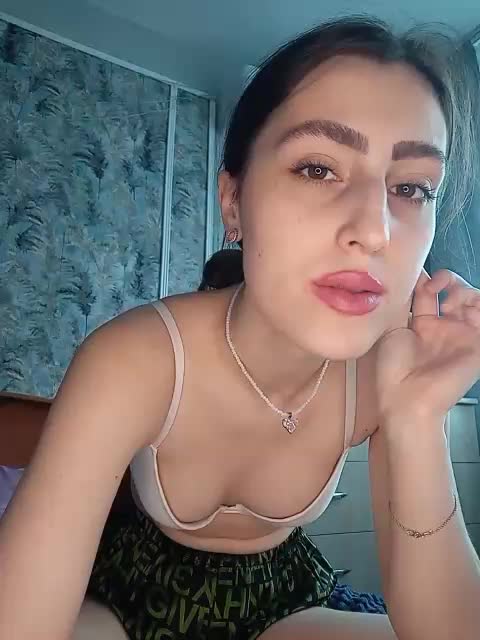 kiska-kira Adult Chat August 6, 2025