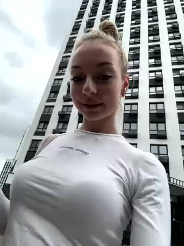 melissa_grr Adult Chat August 6, 2025