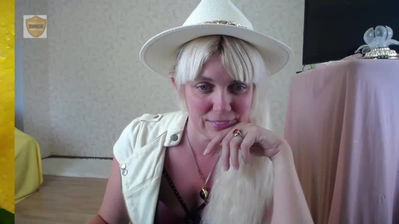 YoungMistress Adult Chat August 6, 2025