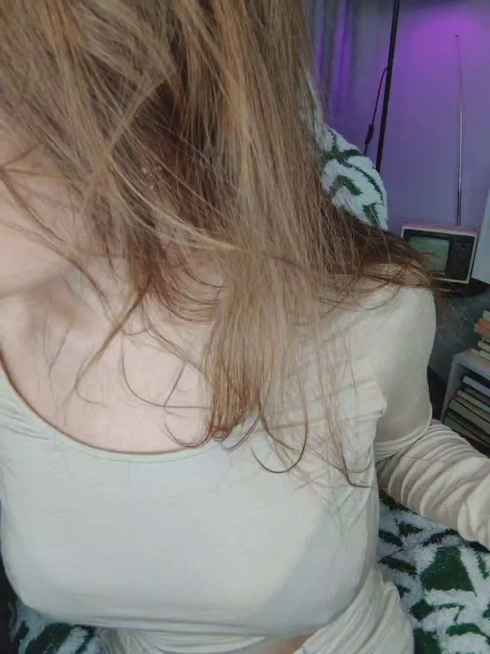 MyLittlegi Adult Chat August 6, 2025