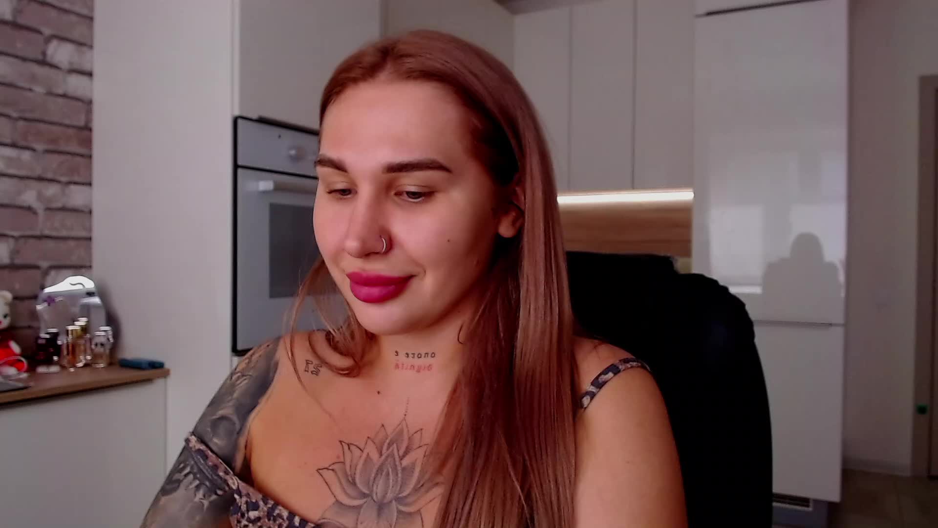 lolabarbie Adult Chat August 6, 2025