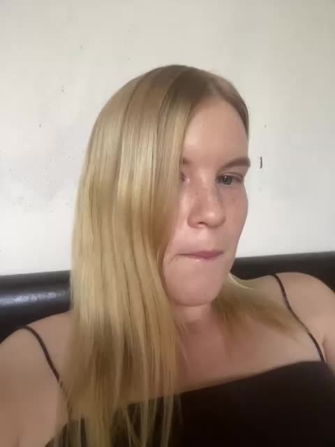 Amelia2004 Adult Chat August 6, 2025