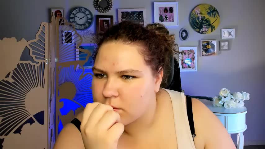 FlorenceAnderson Adult Chat August 6, 2025