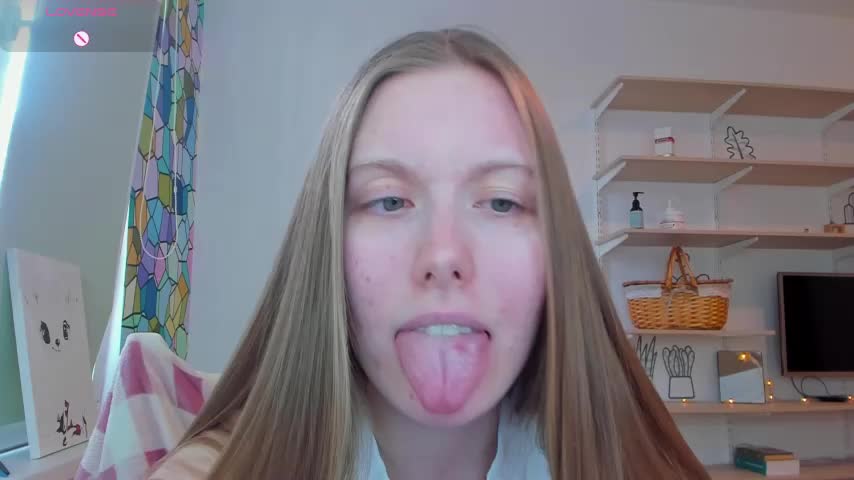 Peggy_Beauty Adult Chat August 6, 2025