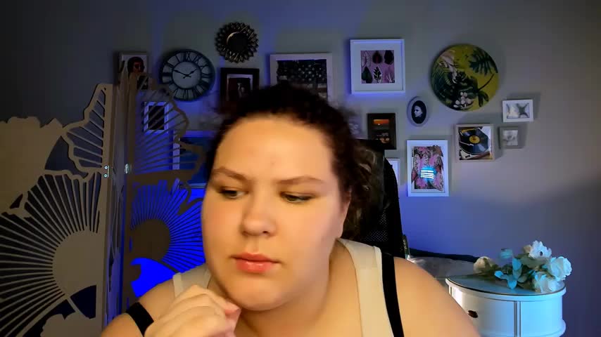 FlorenceAnderson Adult Chat August 6, 2025