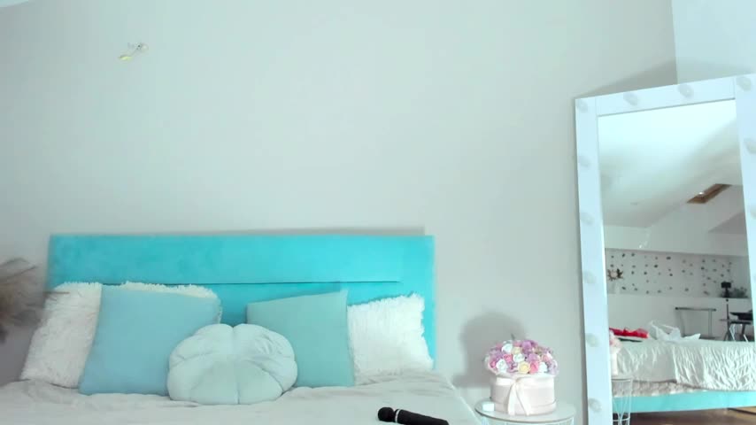 L1ittle_kitty_ Adult Chat August 6, 2025