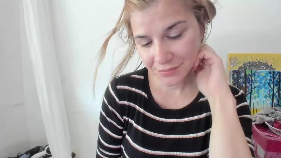 artsyandcraftsy_ Adult Chat August 6, 2025