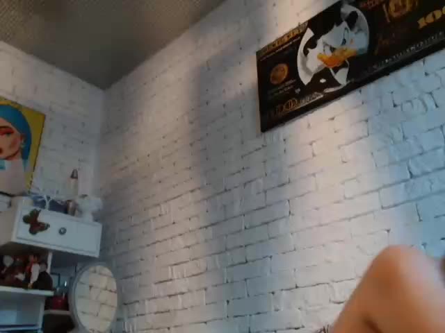 Angel_girllovemy Adult Chat August 6, 2025