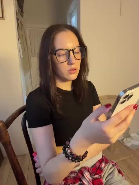 -Your-Michelle- Adult Chat August 6, 2025