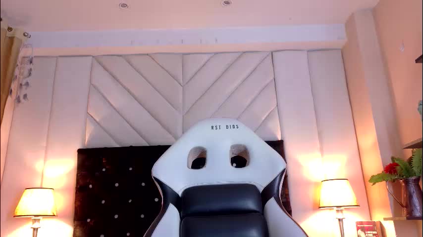 miss__teylor_ Adult Chat August 7, 2025