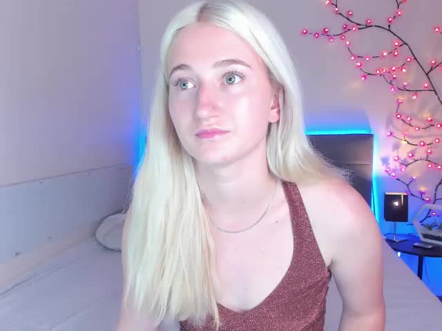 HollyTaillor Adult Chat August 7, 2025