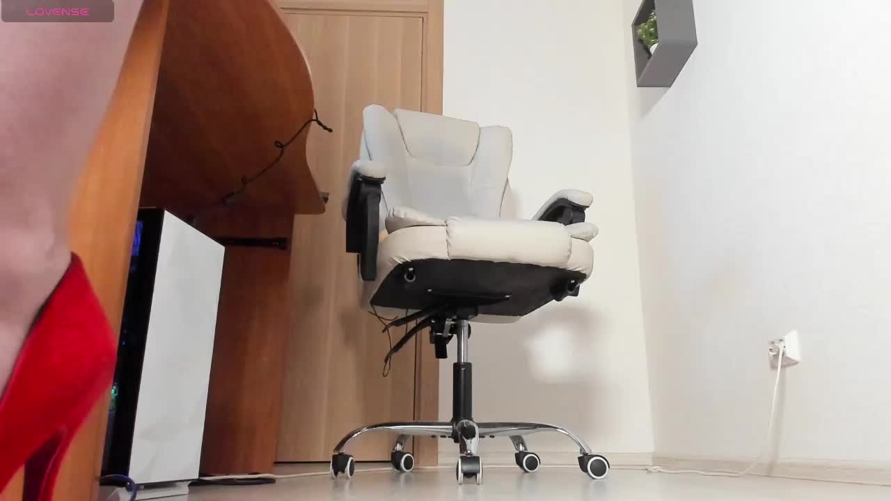 mistressvictoria Adult Chat August 7, 2025