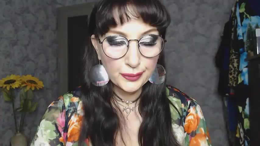 Aziza1 Adult Chat August 7, 2025