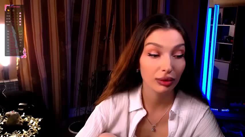 Laura_Bess Adult Chat August 7, 2025