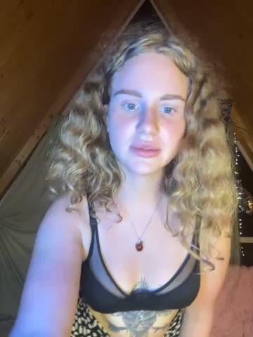 nemesidaM Adult Chat August 7, 2025