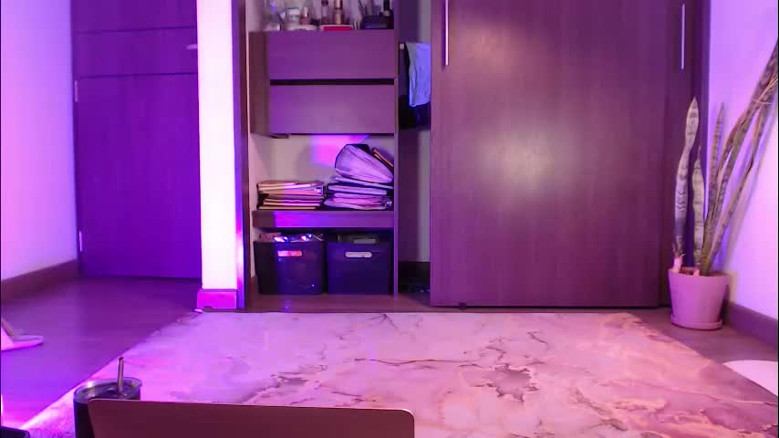 chloebritto Adult Chat August 7, 2025