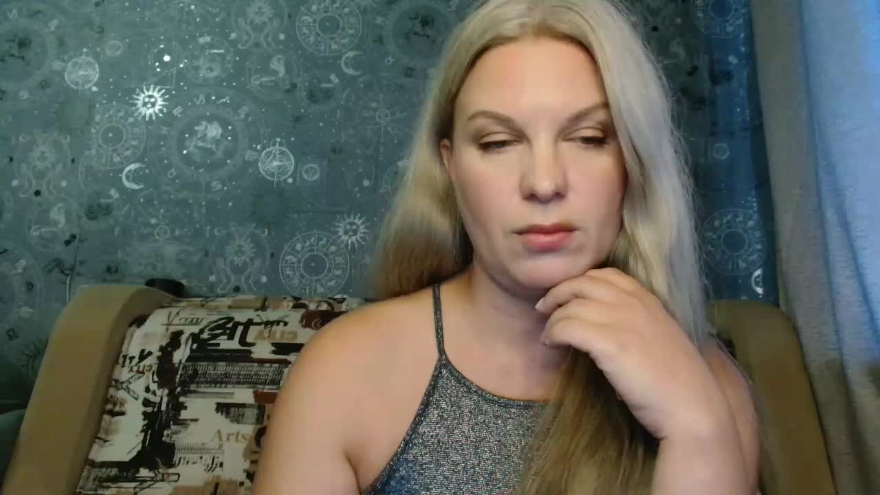 BlondeFox Adult Chat August 7, 2025