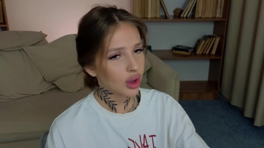 mia_chill Adult Chat August 7, 2025