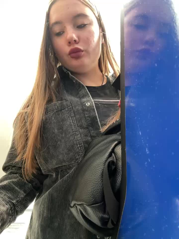 StephanieMur Adult Chat August 7, 2025