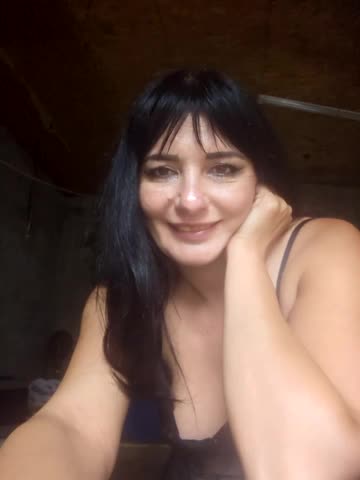 Flo_Sandra Adult Chat August 7, 2025