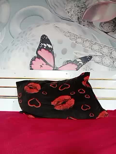 Esenia79 Adult Chat August 7, 2025