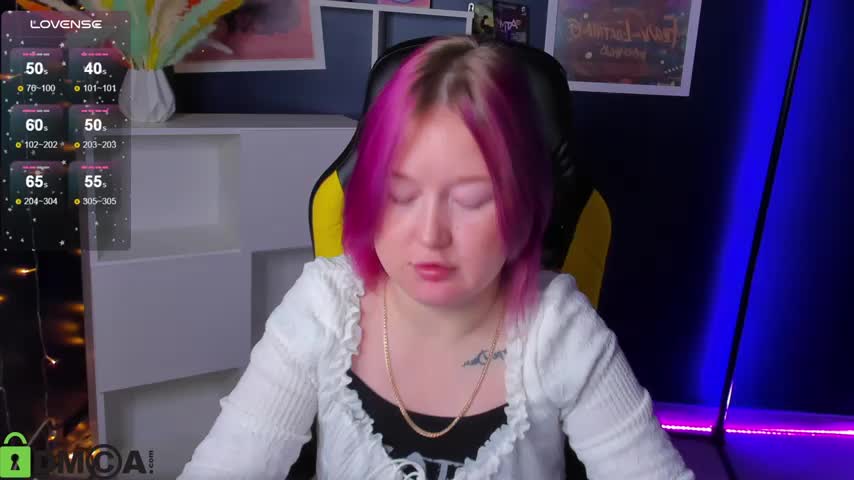 Sara_Robinson Adult Chat August 7, 2025