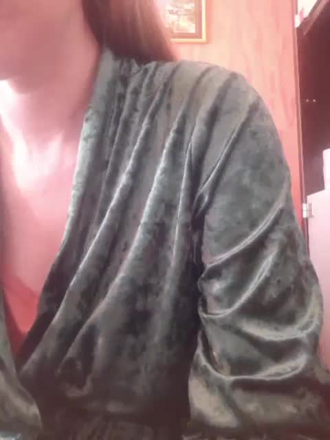 Xo4y-Tpax Adult Chat August 7, 2025