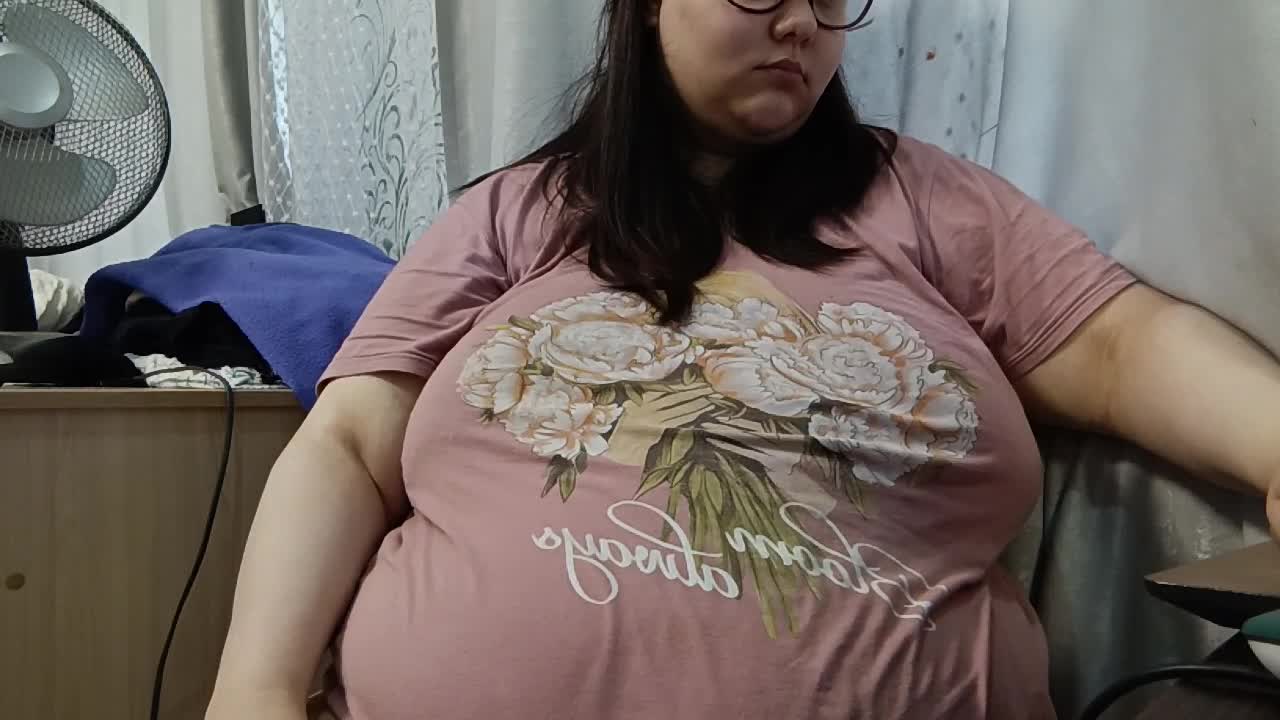 Nency-18 Adult Chat August 7, 2025