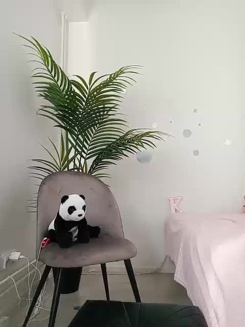 Kris_Lil Adult Chat August 7, 2025