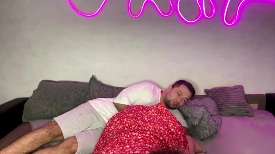 deeplookscouple Adult Chat August 7, 2025