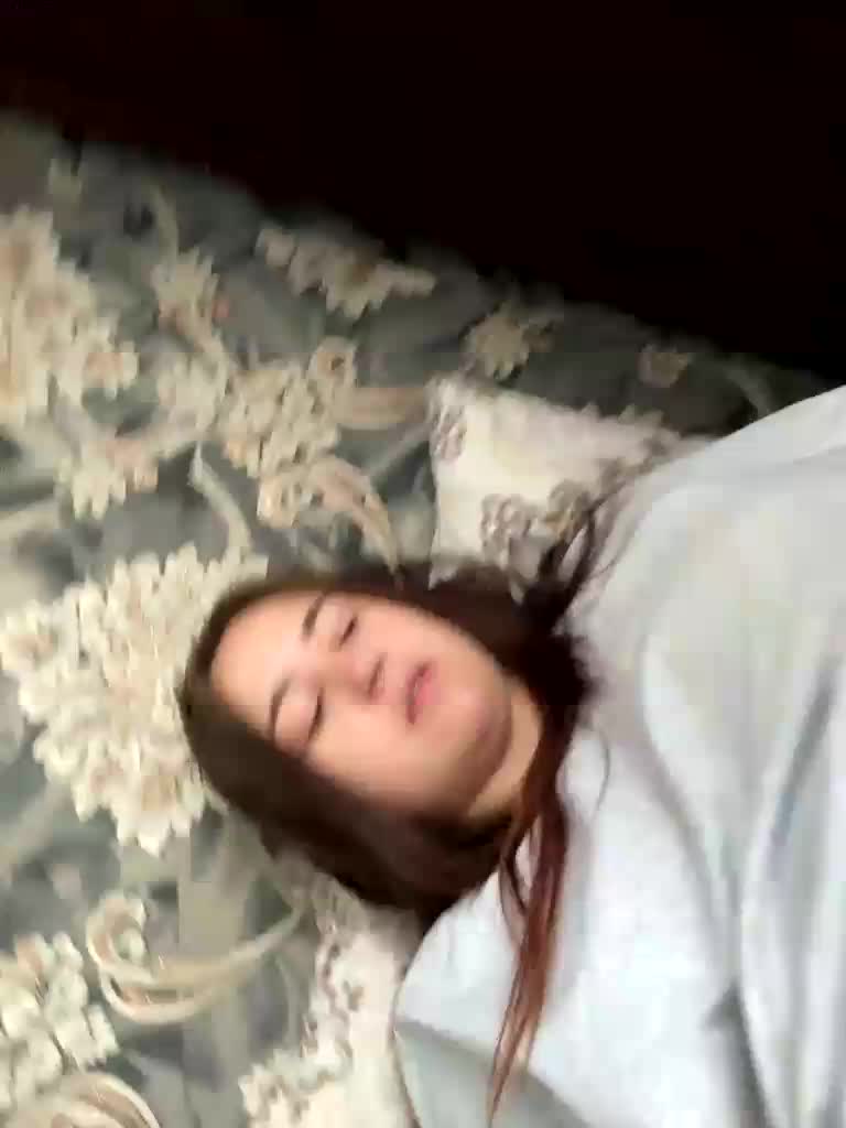 AdelinaTaylorsan Adult Chat August 7, 2025