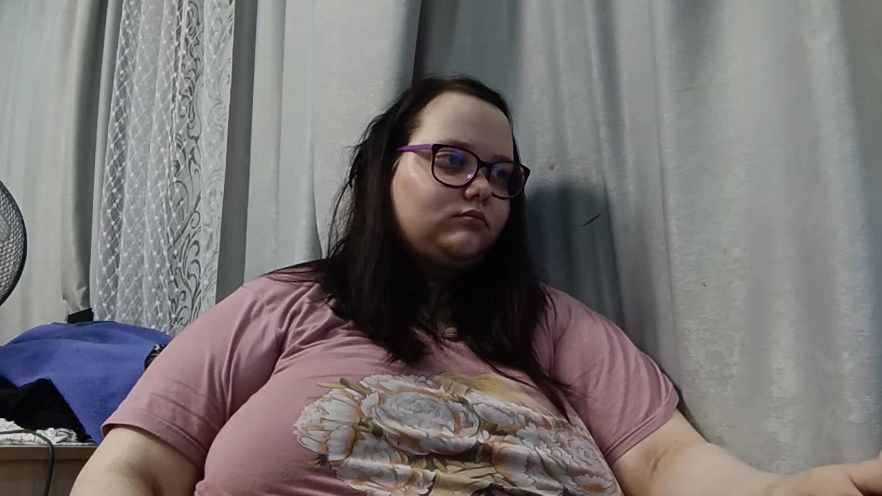 Nency-18 Adult Chat August 7, 2025