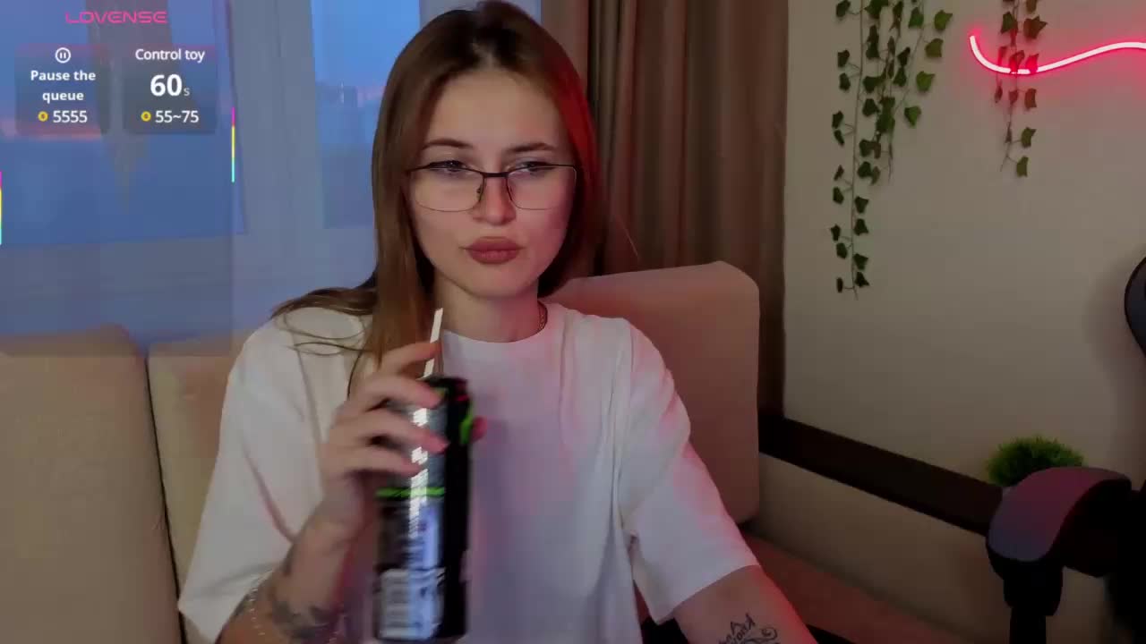 AliceMonta Adult Chat August 7, 2025