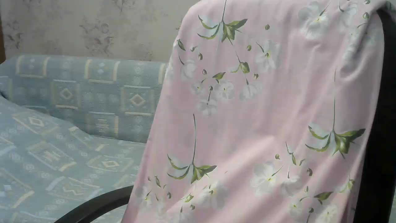 Red-Rose-777 Adult Chat August 7, 2025