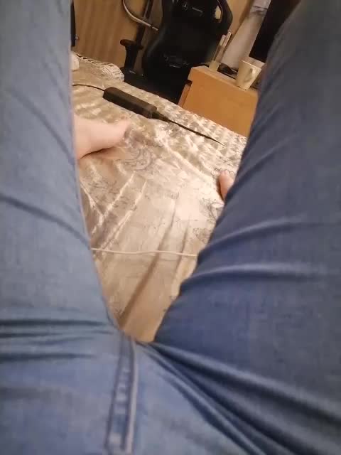 -Tiffany- Adult Chat August 7, 2025