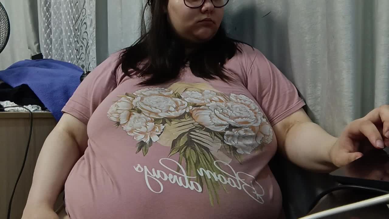 Nency-18 Adult Chat August 7, 2025