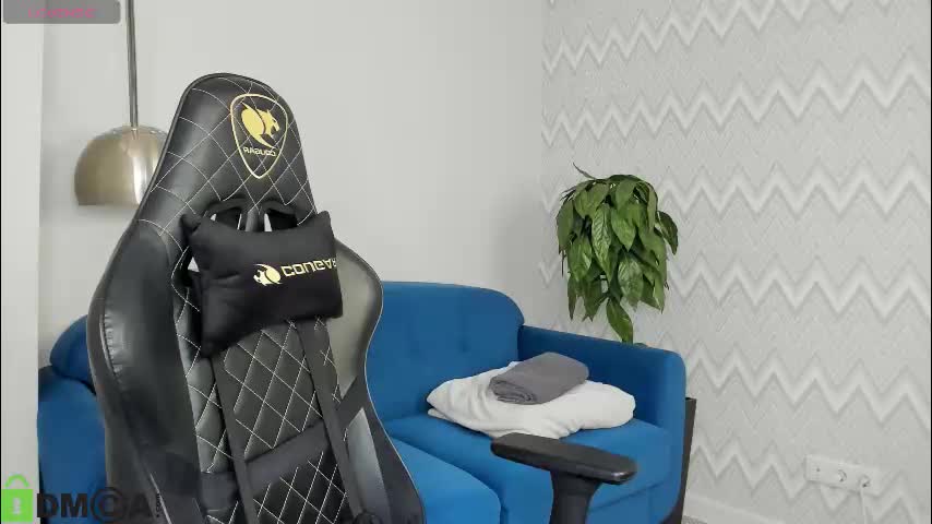 elsa_carterr Adult Chat August 7, 2025