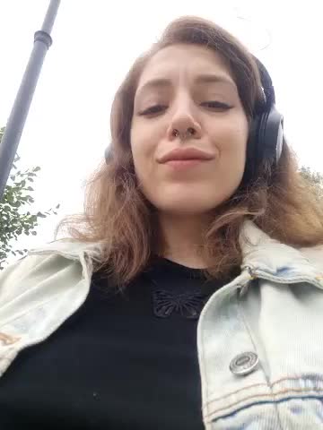 Bella_Gloria Adult Chat August 7, 2025