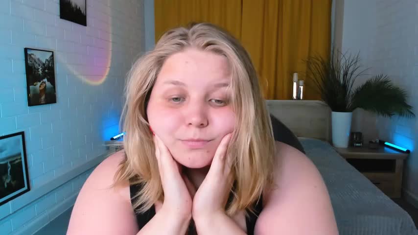 SladaDell Adult Chat August 7, 2025