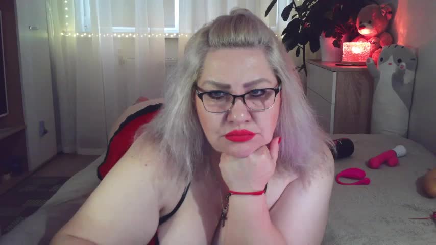 AngelinaGlam Adult Chat August 7, 2025