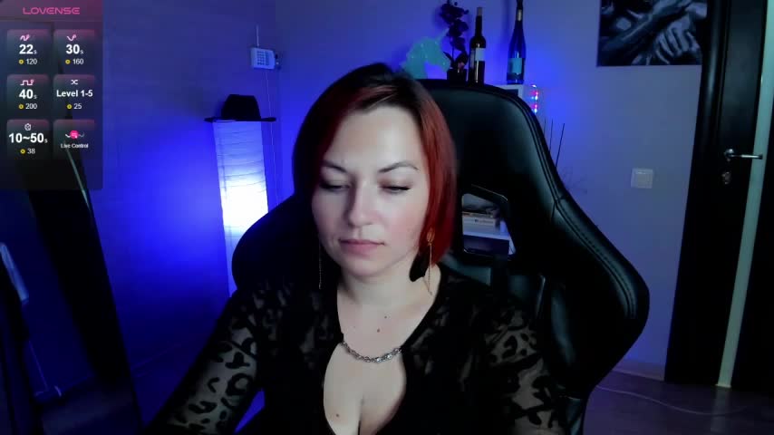 Serena_Woods Adult Chat August 7, 2025